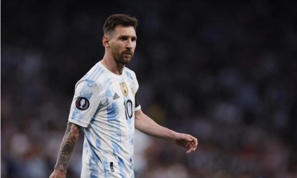 突发！杨瀚森女友清空社媒！